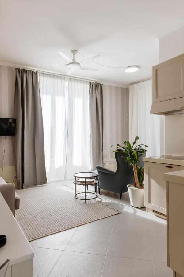 Bella Belle Griante Apartman Cadenabbia Kültér fotó