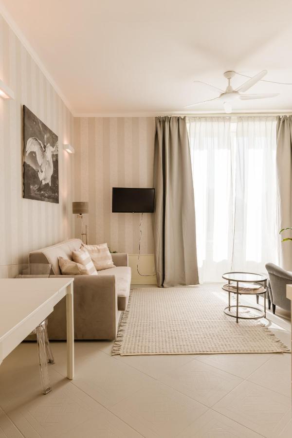 Bella Belle Griante Apartman Cadenabbia Kültér fotó