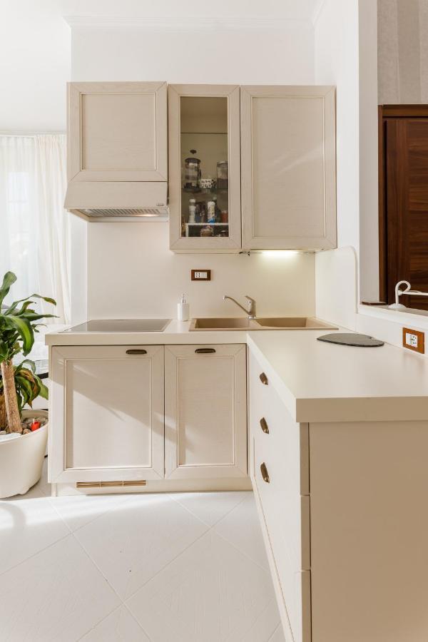 Bella Belle Griante Apartman Cadenabbia Kültér fotó