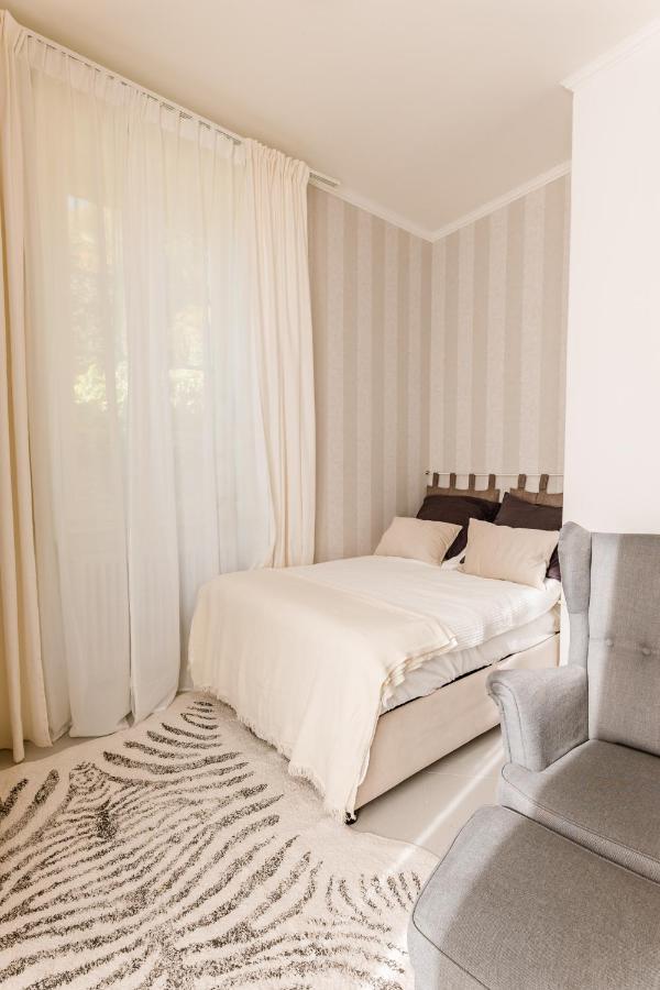 Bella Belle Griante Apartman Cadenabbia Kültér fotó